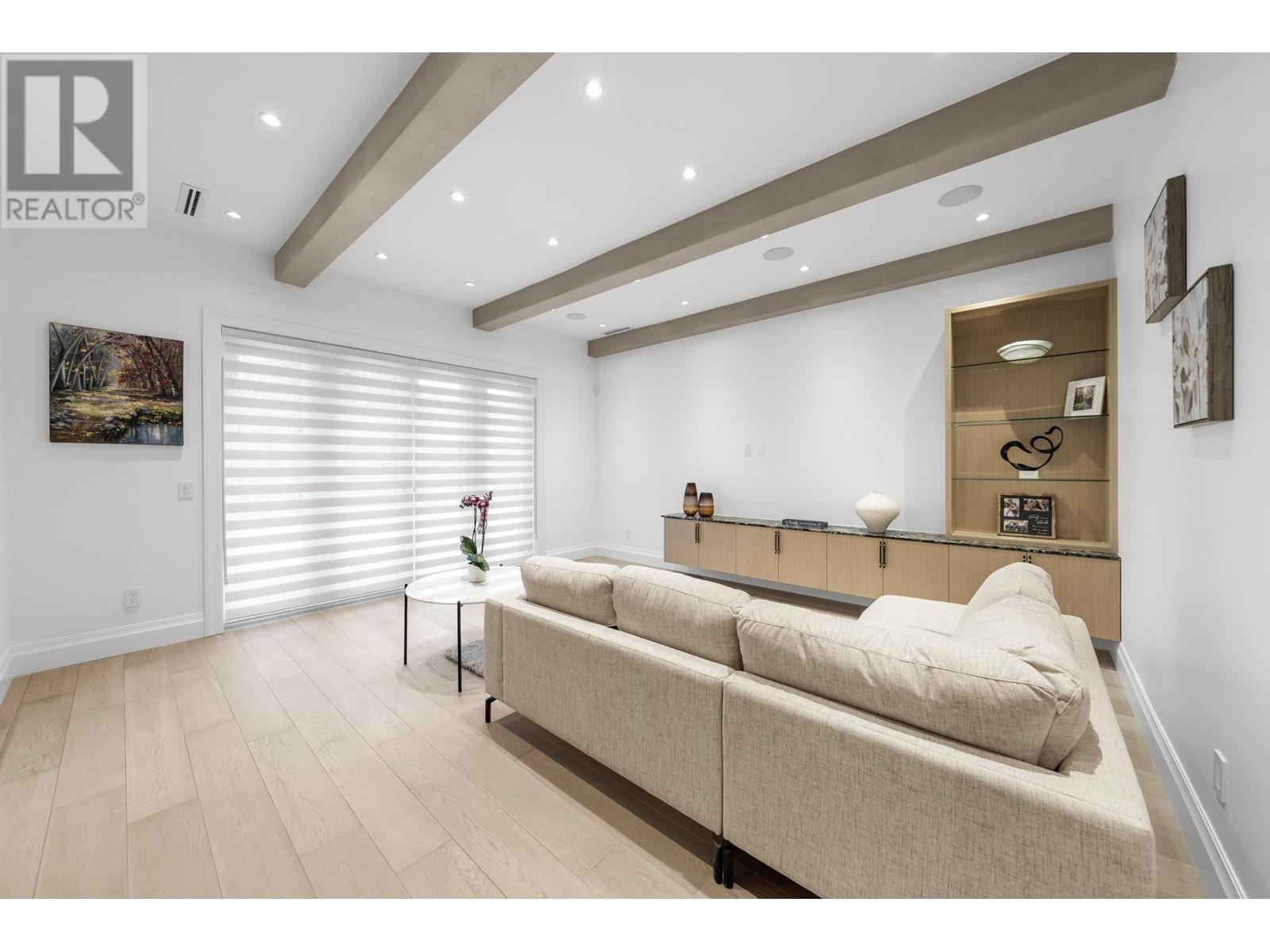 6559 AZURE ROAD, Richmond