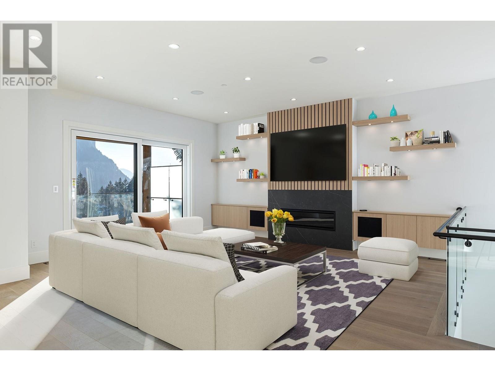 2216 WINDSAIL PLACE, Squamish real estate listing R2964106