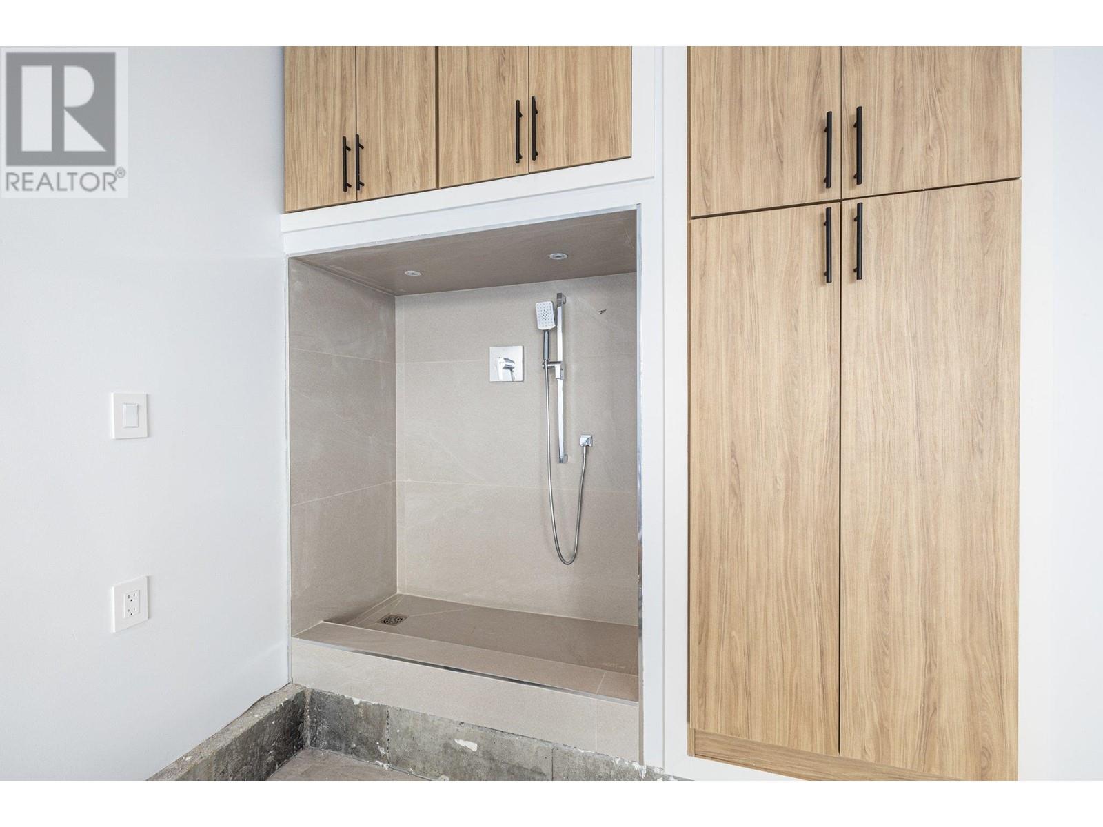 2216 WINDSAIL PLACE, Squamish real estate listing R2964106
