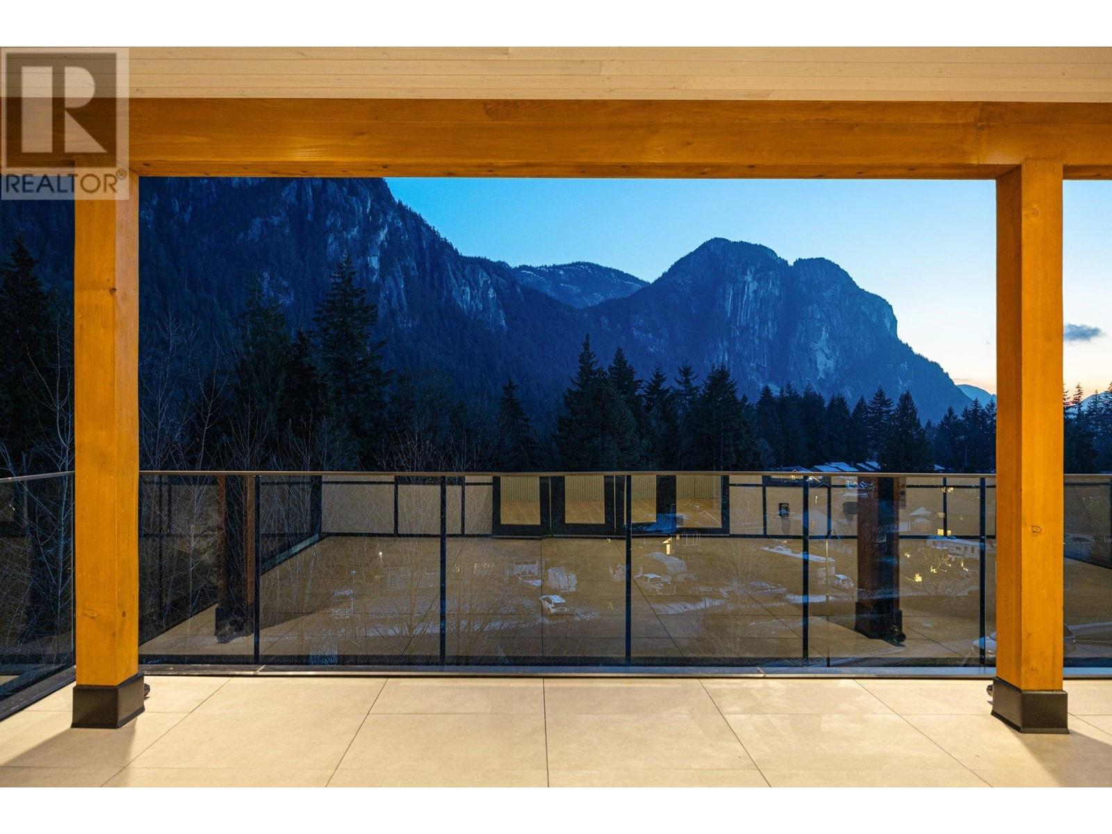 2216 WINDSAIL PLACE, Squamish real estate listing R2964106