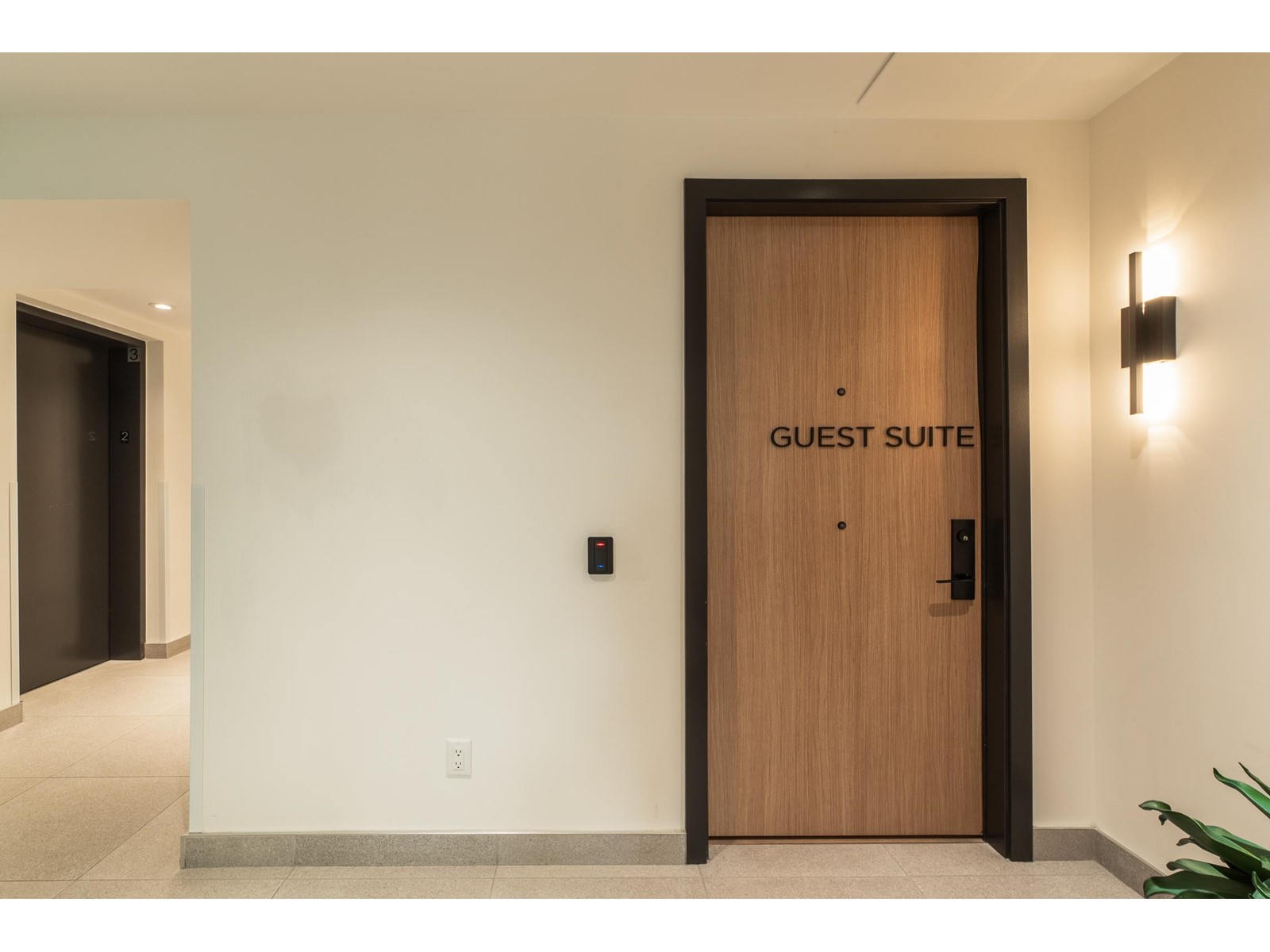 2007 13685 102 AVENUE, Surrey