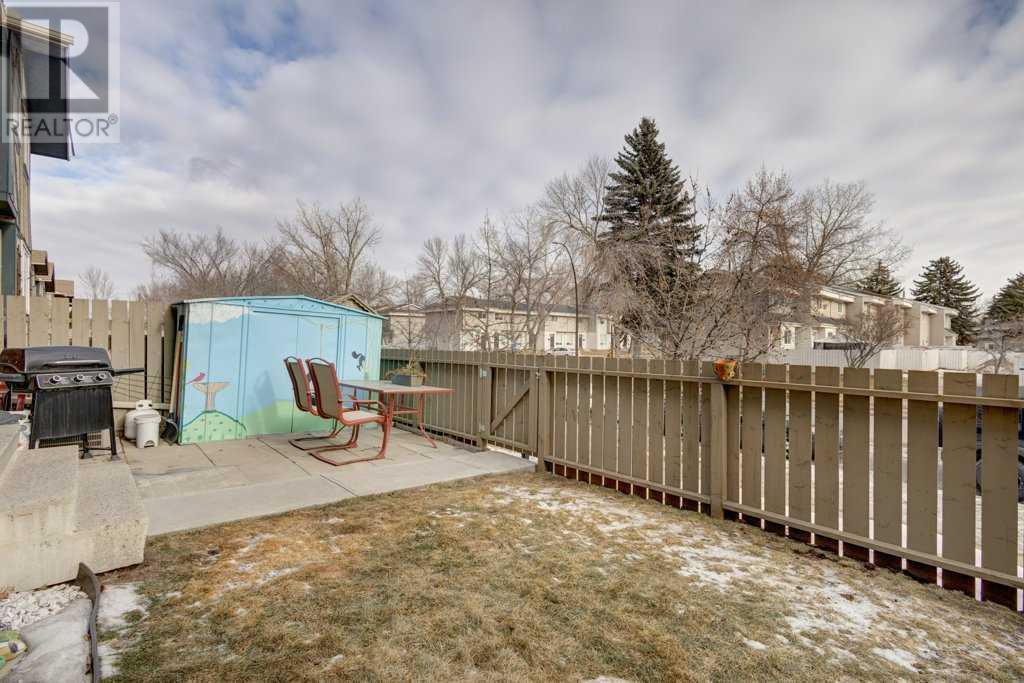 Single Family House for Sale in N  Lynnview Road SE Ogden Calgary 