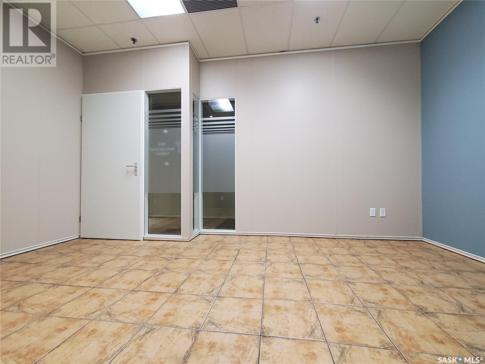 Office for Sale in   Central AVENUE N Swift Current 