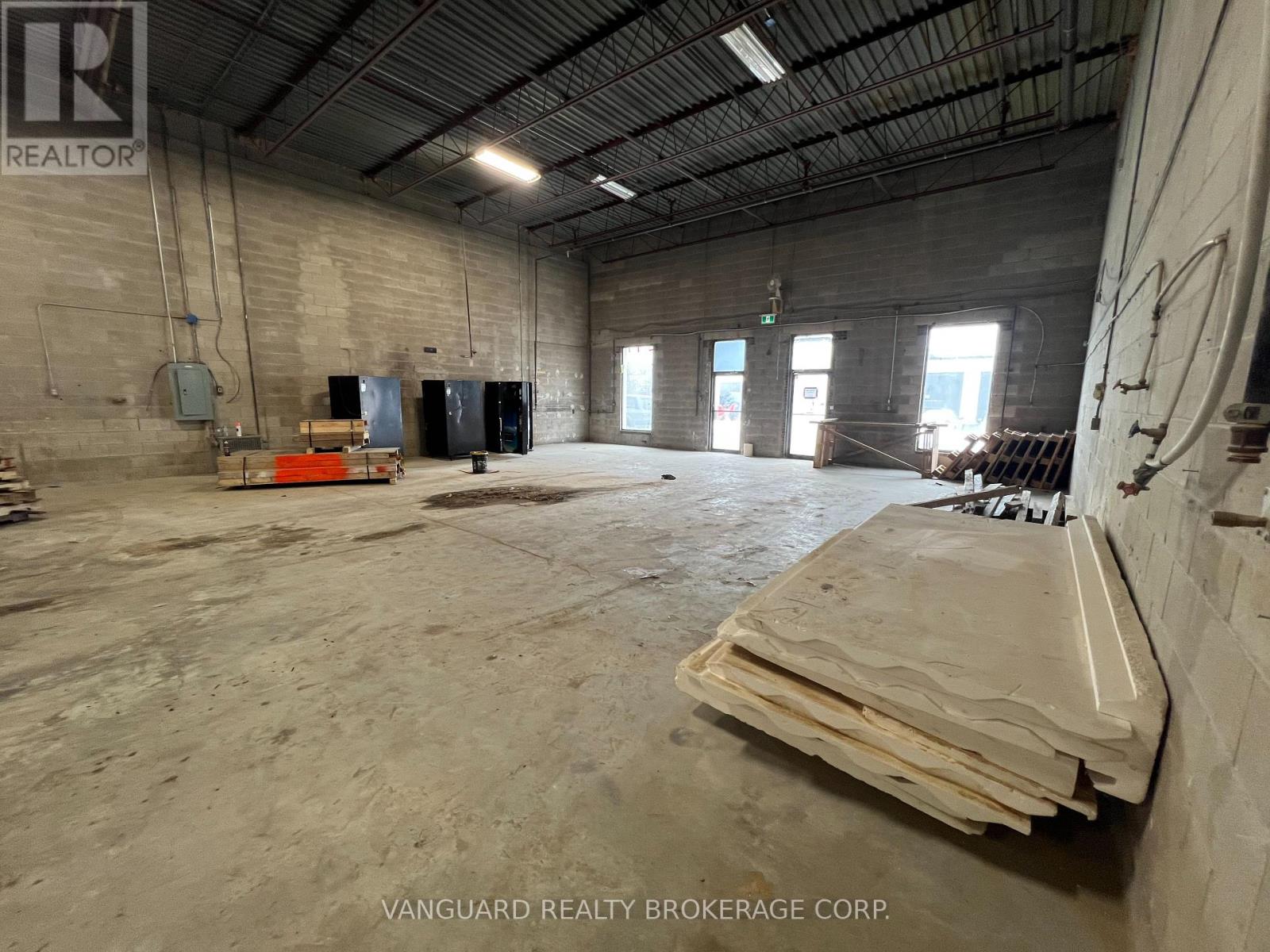 Photo 13 of 9 10 452 Bowes Road, Vaughan ON