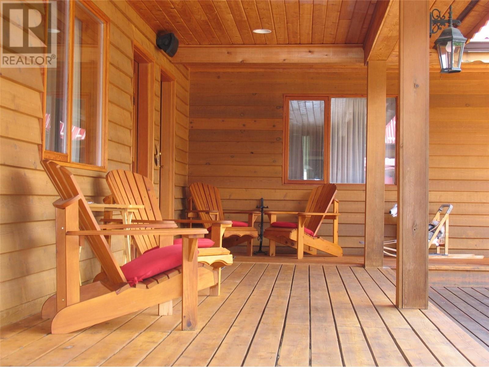 5177 CLEARWATER VALLEY Road, Clearwater