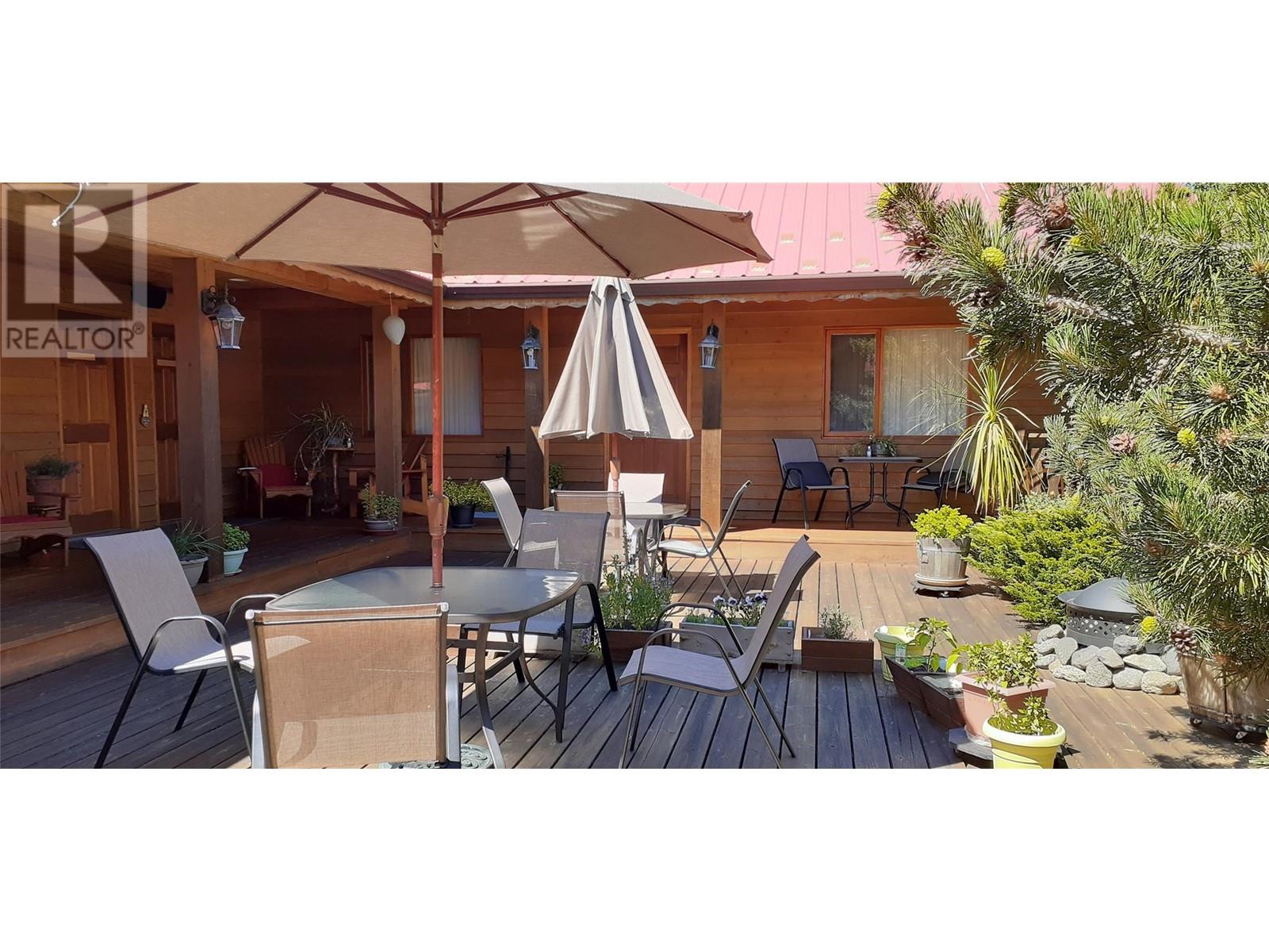 5177 CLEARWATER VALLEY Road, Clearwater