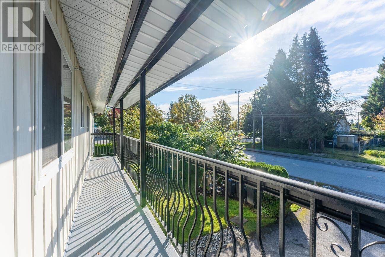 Photo 13 of 2119 Salisbury Avenue, Port Coquitlam BC