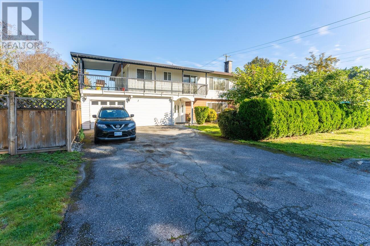 Photo 20 of 2119 Salisbury Avenue, Port Coquitlam BC
