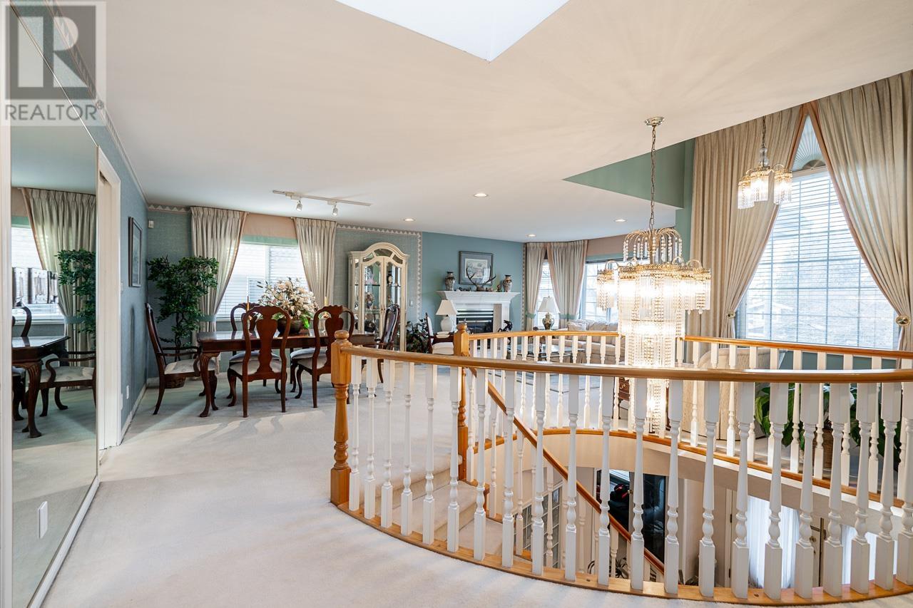 6958 GRAY AVENUE, Burnaby