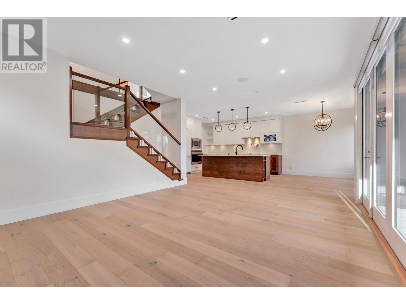5094A BENTLEY DRIVE, Delta real estate listing R2965325