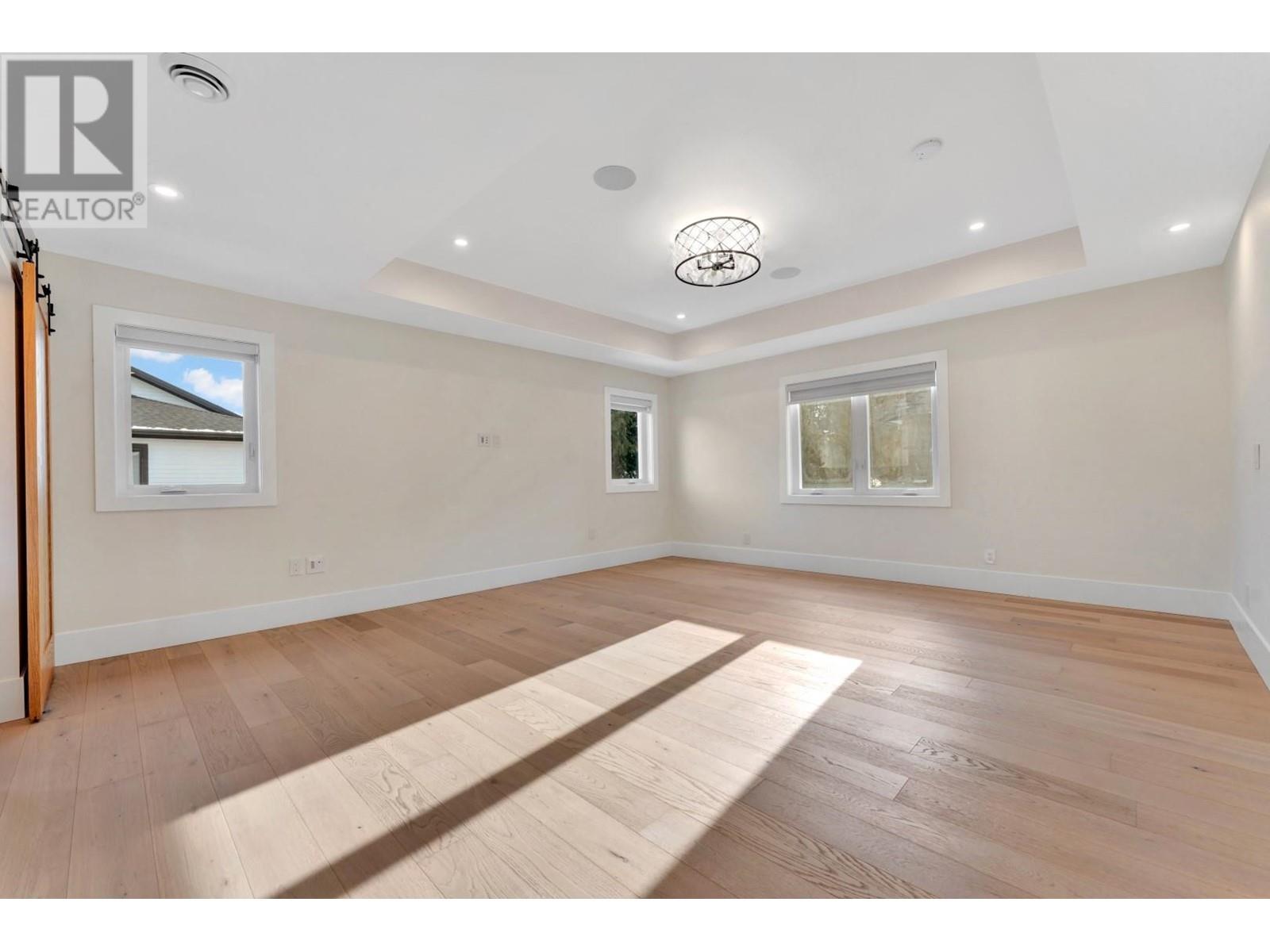 5094A BENTLEY DRIVE, Delta real estate listing R2965325