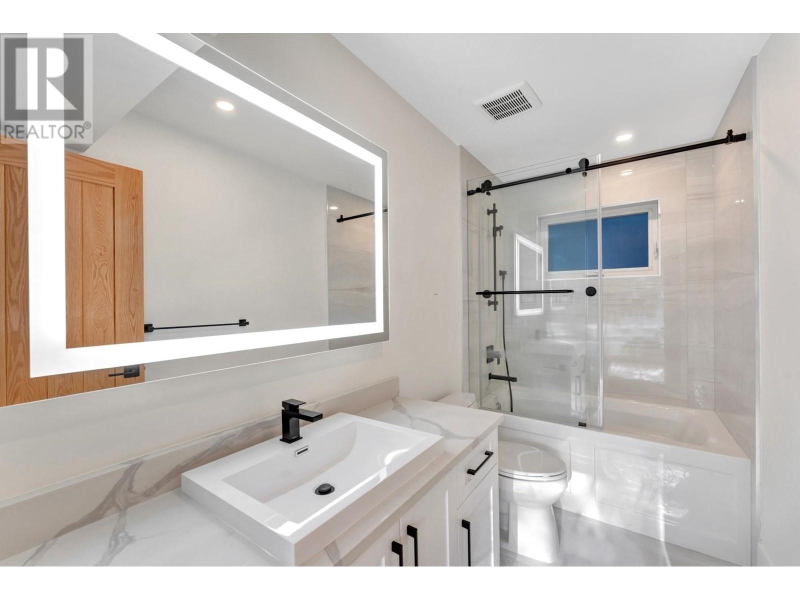 5094A BENTLEY DRIVE, Delta real estate listing R2965325