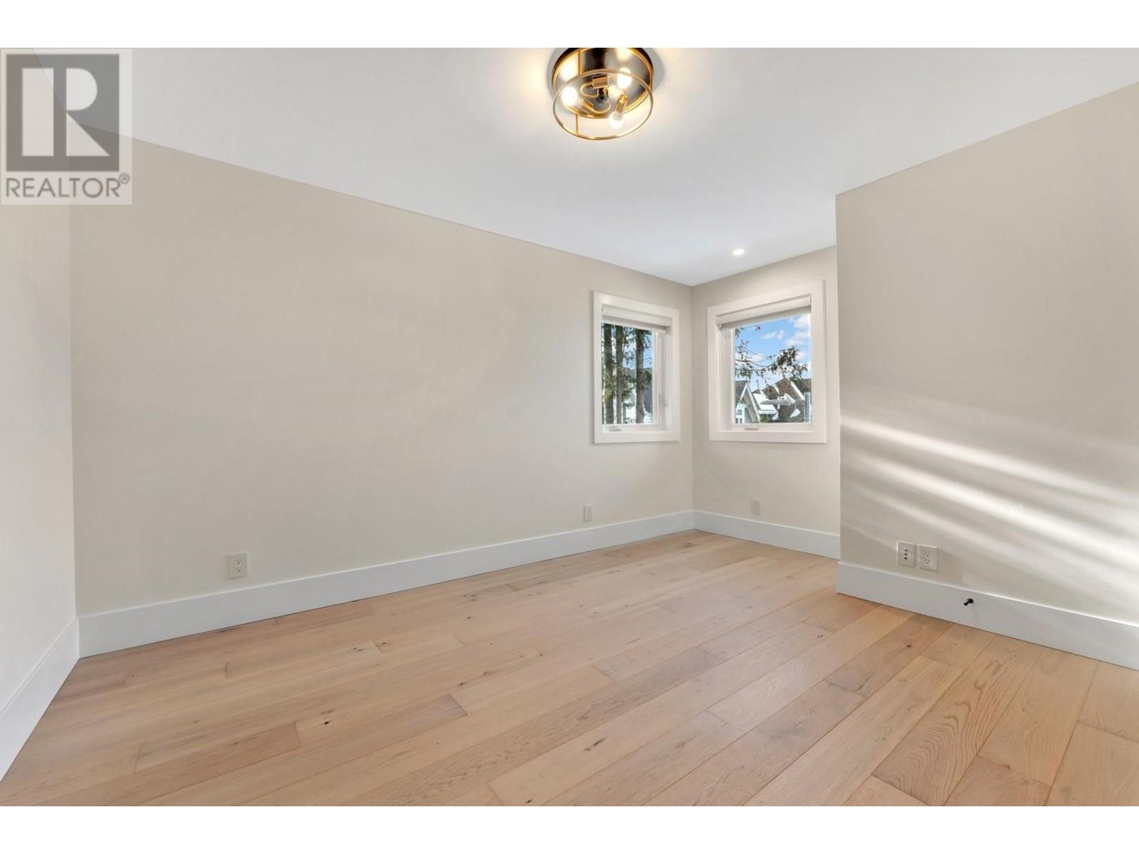 5094A BENTLEY DRIVE, Delta real estate listing R2965325