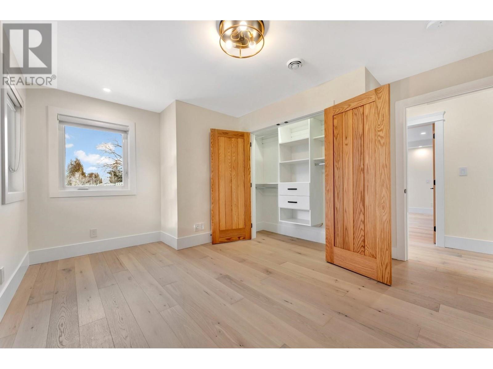5094A BENTLEY DRIVE, Delta real estate listing R2965325