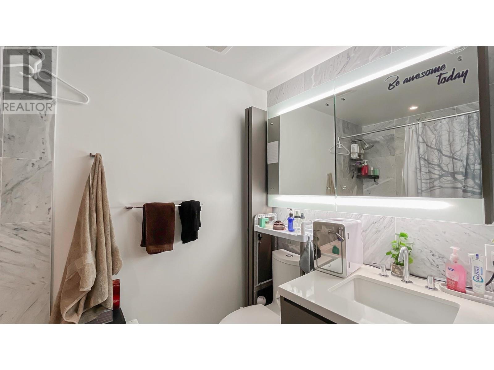 Photo 19 of 1205 68 Smithe Street, Vancouver BC