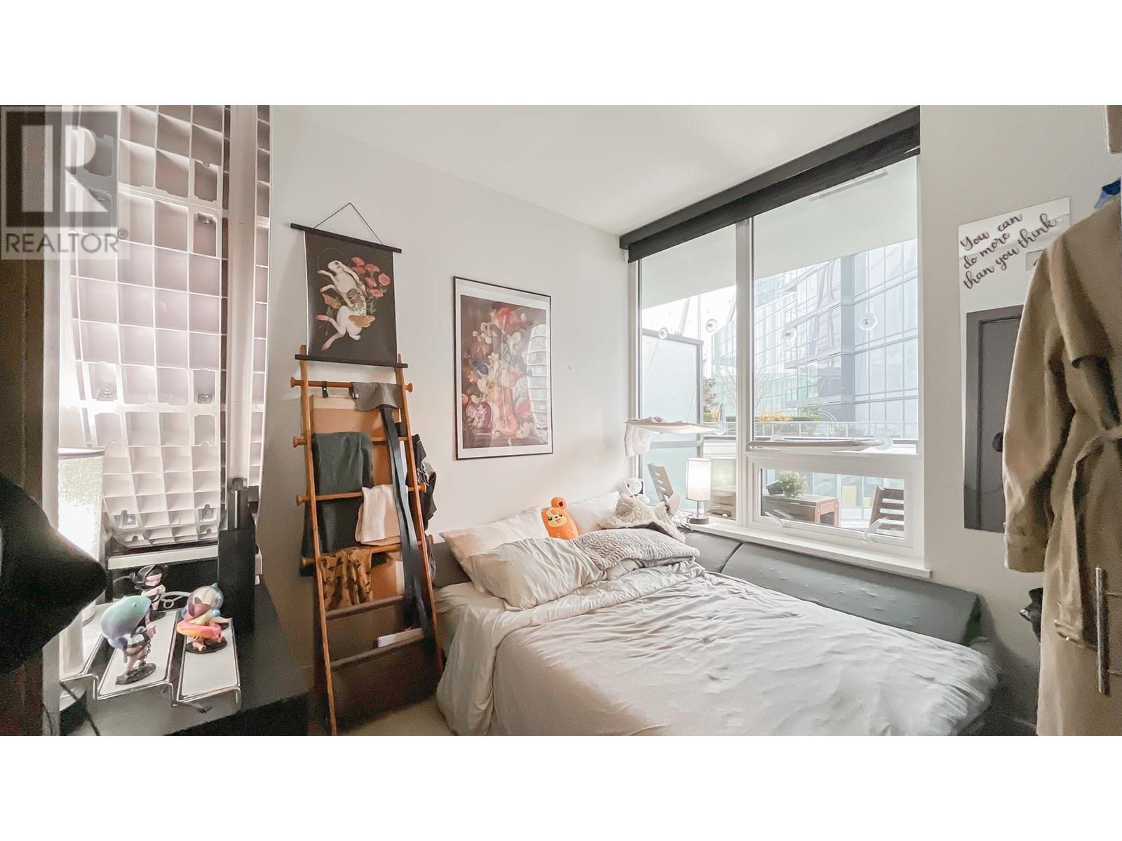 Photo 15 of 1205 68 Smithe Street, Vancouver BC