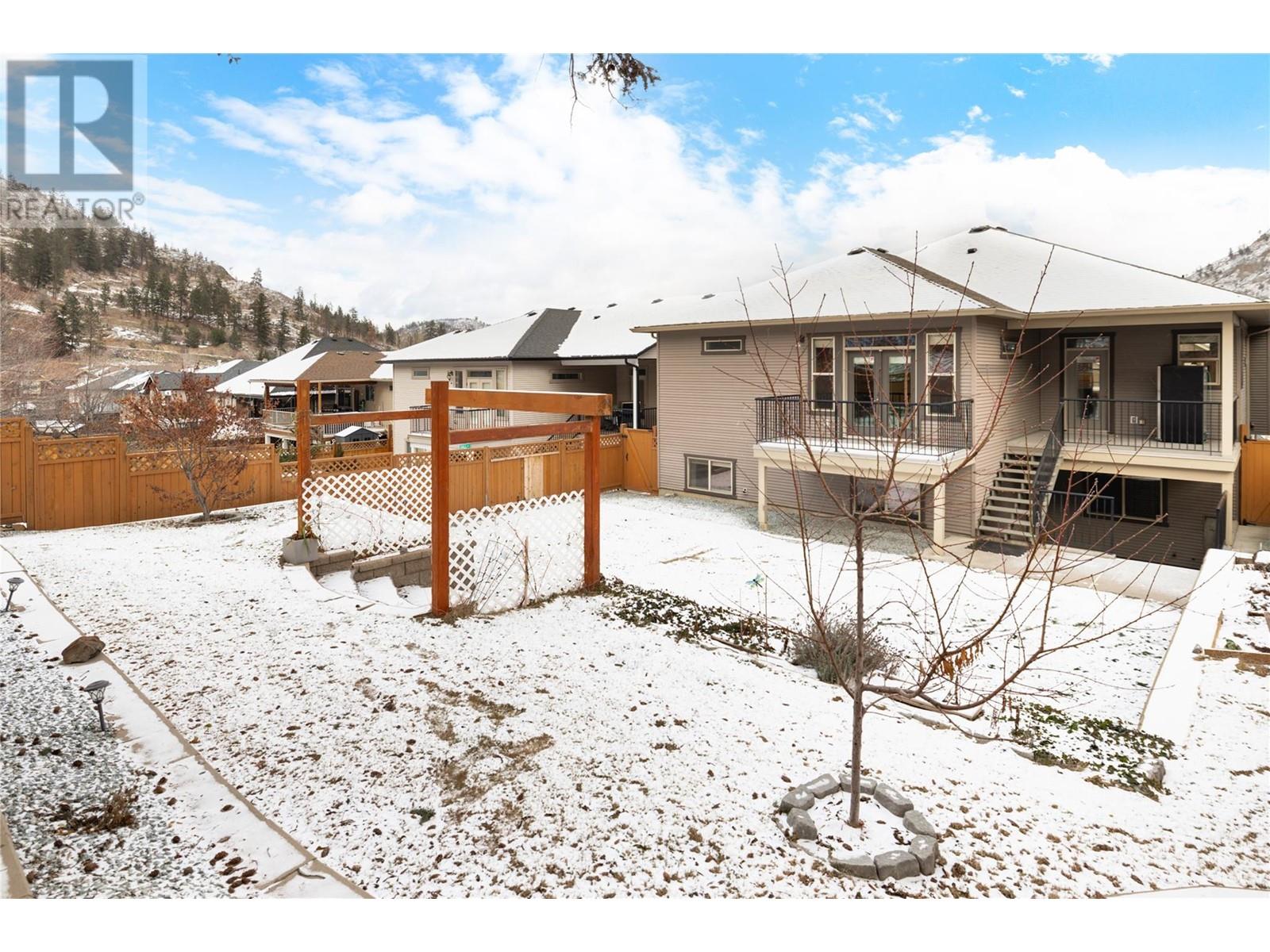  2864 Bentley Road, West Kelowna