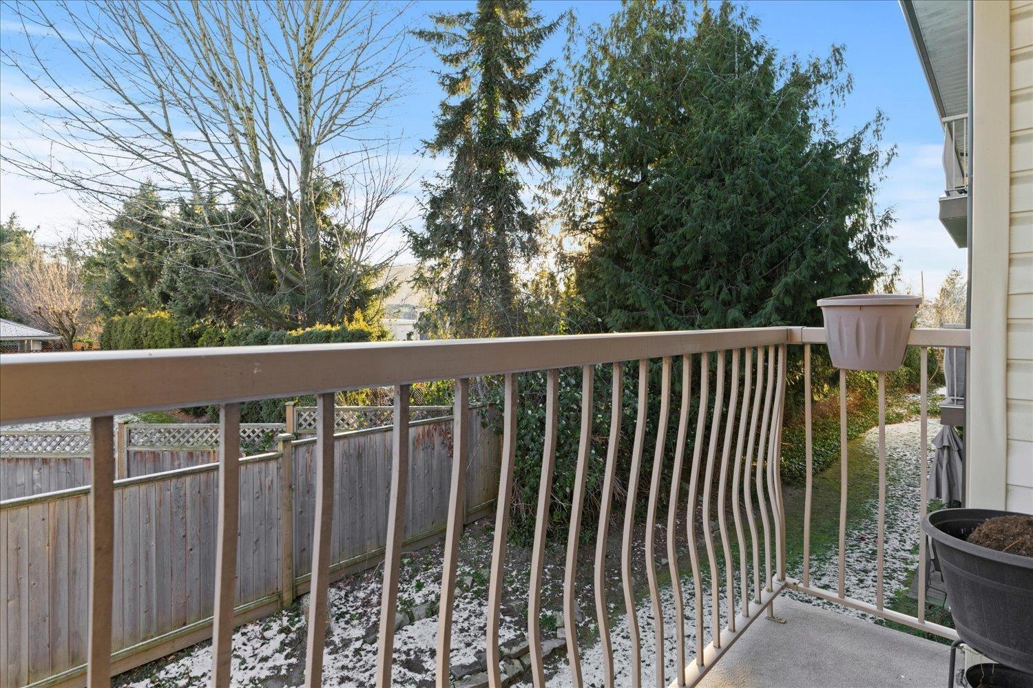 208 45702 WATSON ROAD, Garrison Crossing, Chilliwack real estate listing R2965112