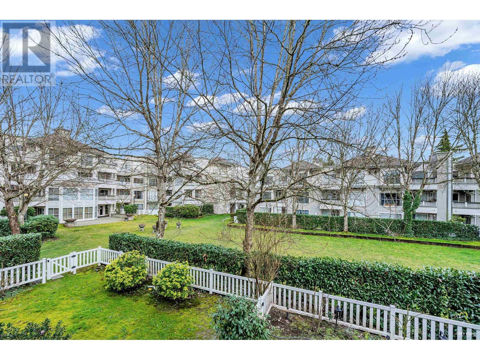 215 8880 JONES ROAD, Richmond