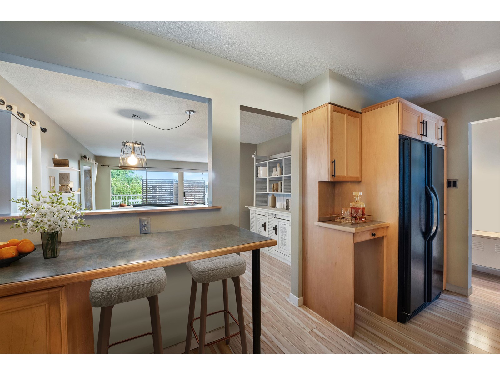 15176 BEACHVIEW AVENUE, White Rock real estate listing R2965288