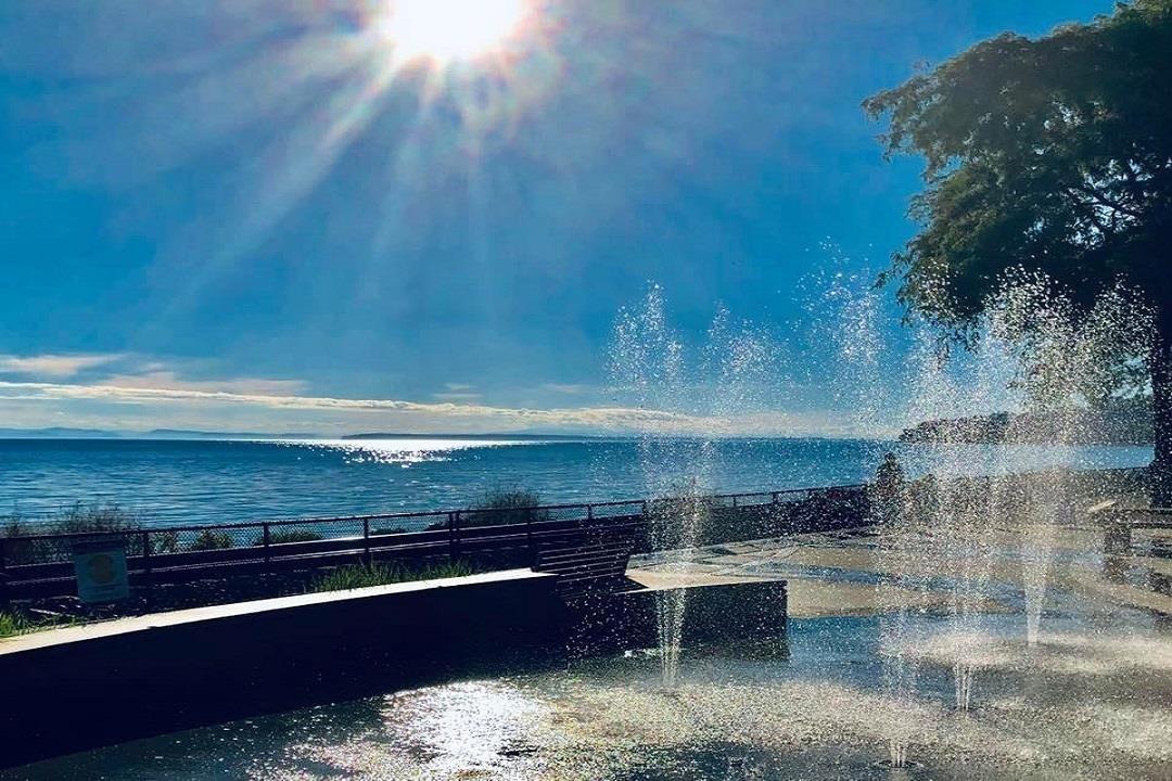 15176 BEACHVIEW AVENUE, White Rock real estate listing R2965288