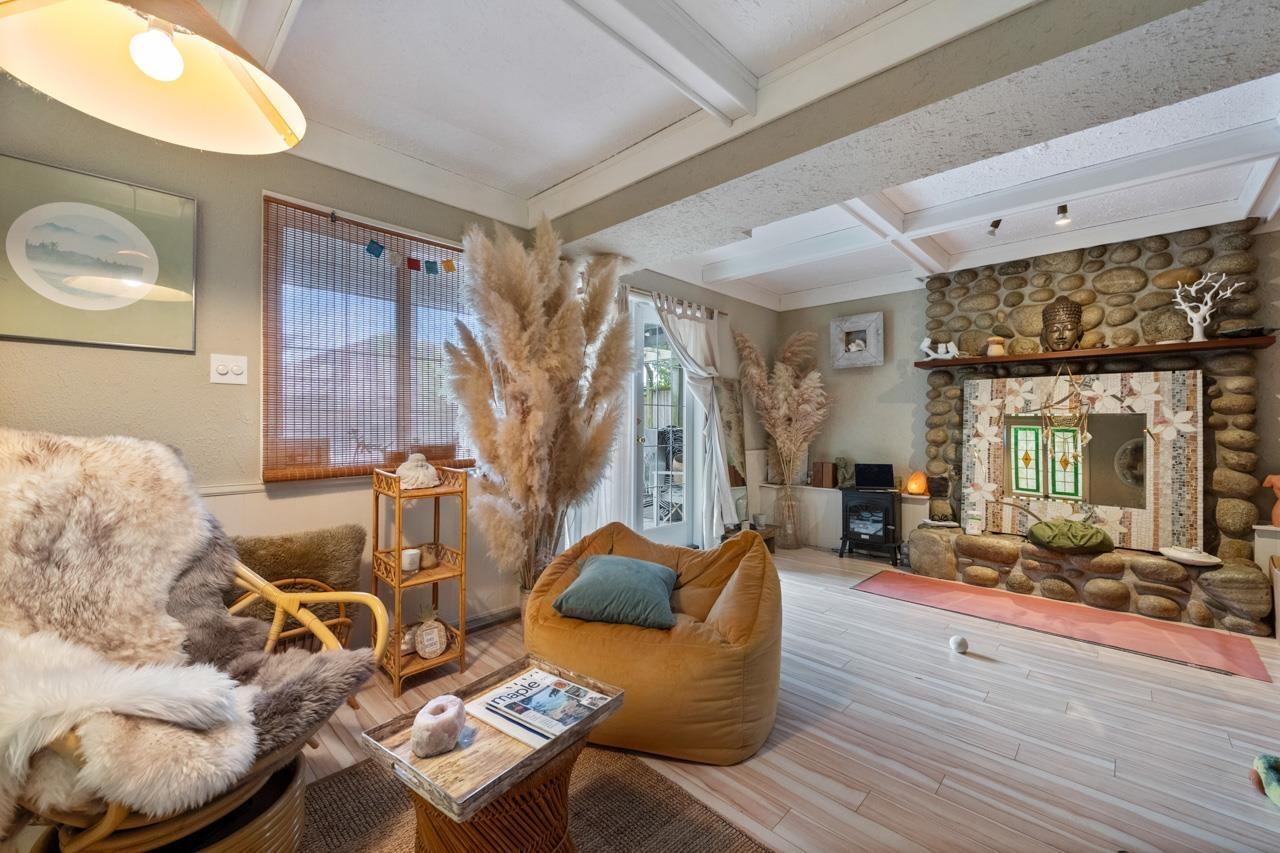 15176 BEACHVIEW AVENUE, White Rock real estate listing R2965288