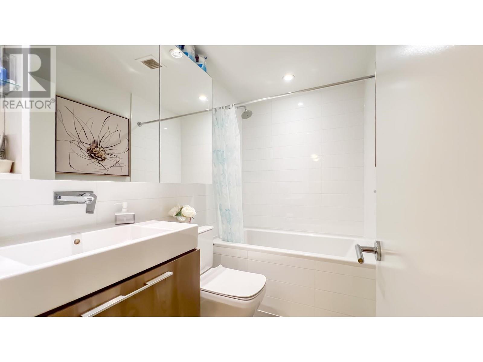 Photo 12 of 2701 1955 Alpha Way, Burnaby BC