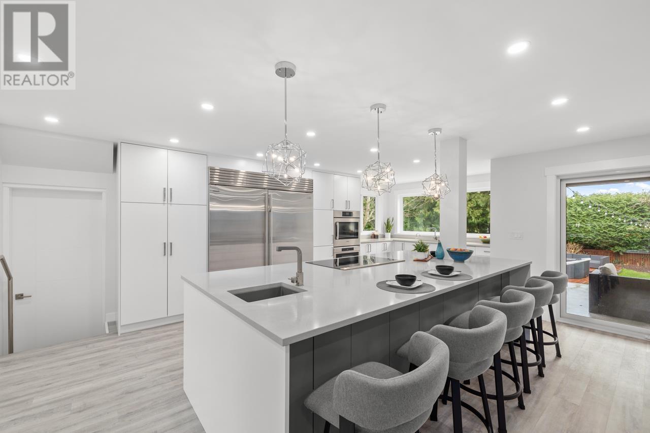 512 TRALEE CRESCENT, Delta real estate listing R2962632