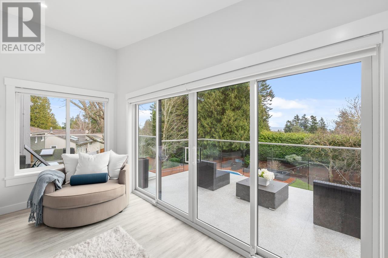 512 TRALEE CRESCENT, Delta real estate listing R2962632
