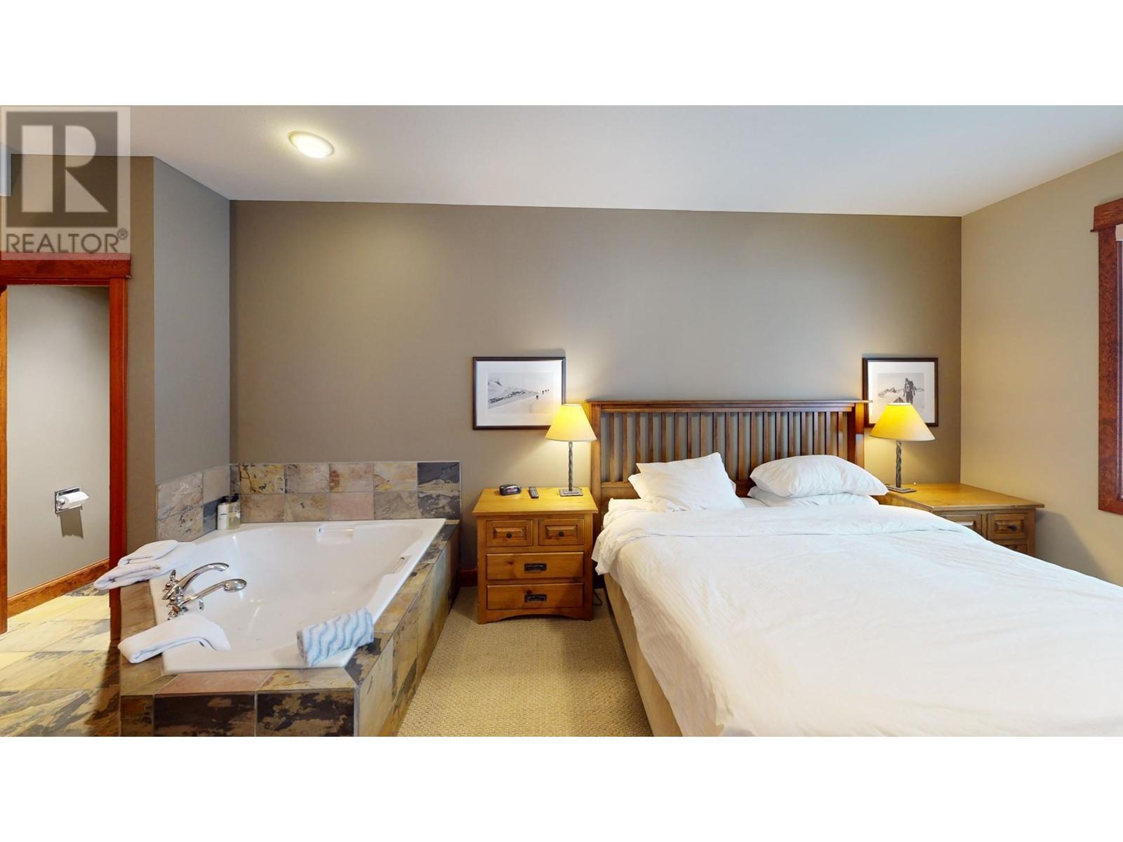 Photo 4 of 4559 Timberline Crescent Unit 526 A, Fernie BC