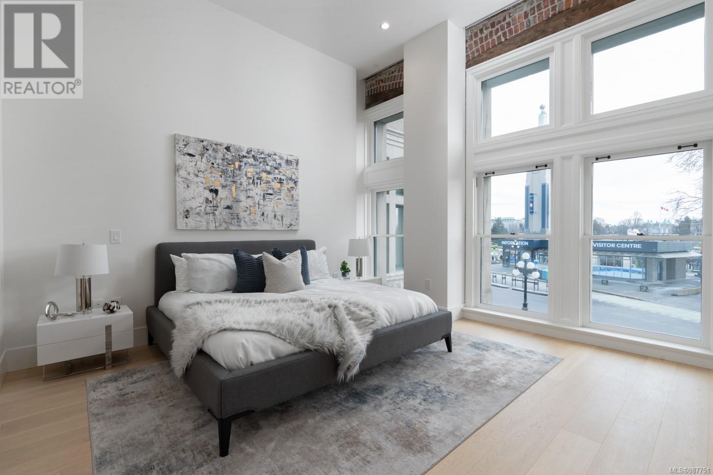 Photo 10 of 209 521 Courtney St, Victoria BC