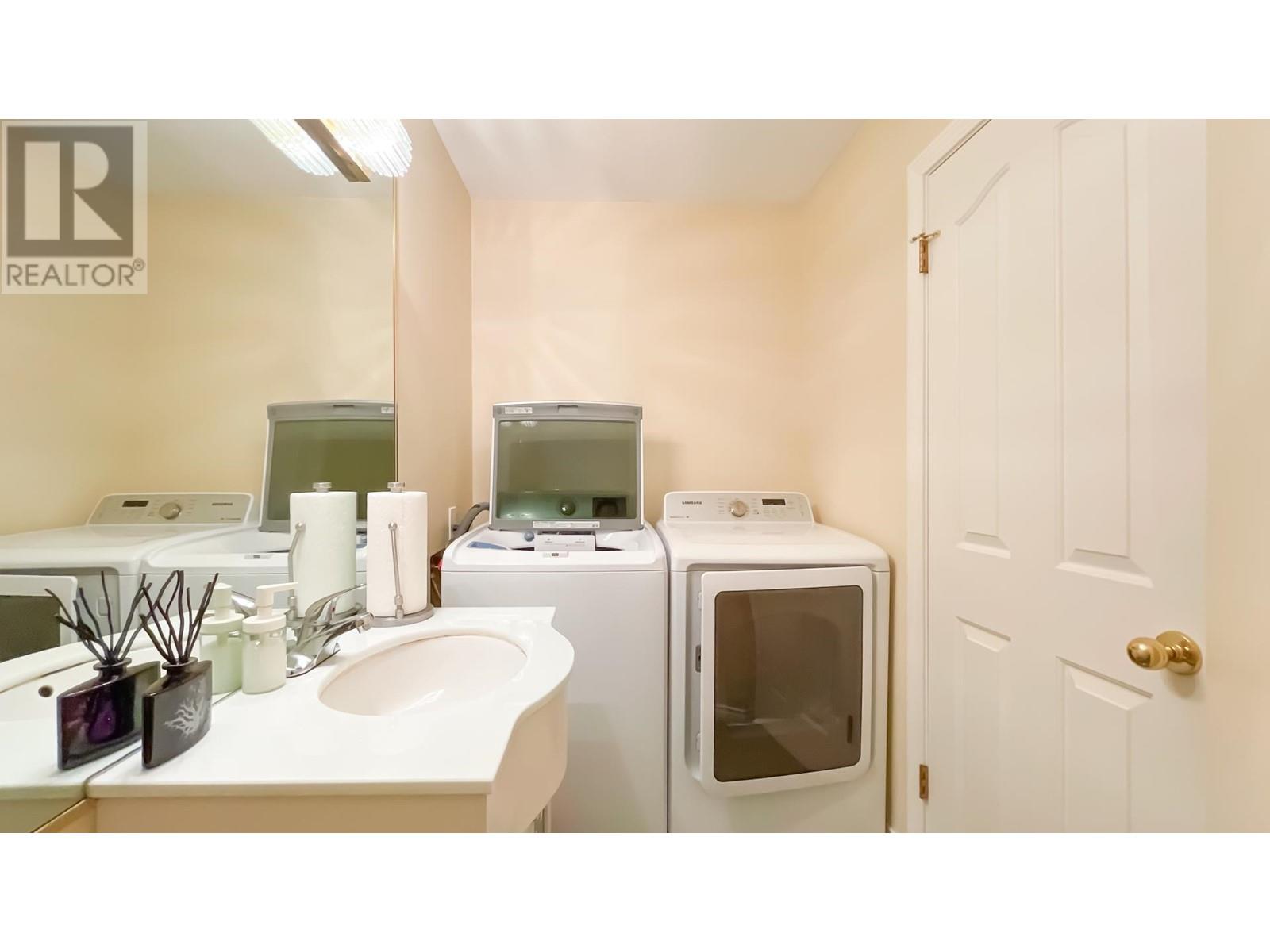 2056 SCARBORO AVENUE, Vancouver