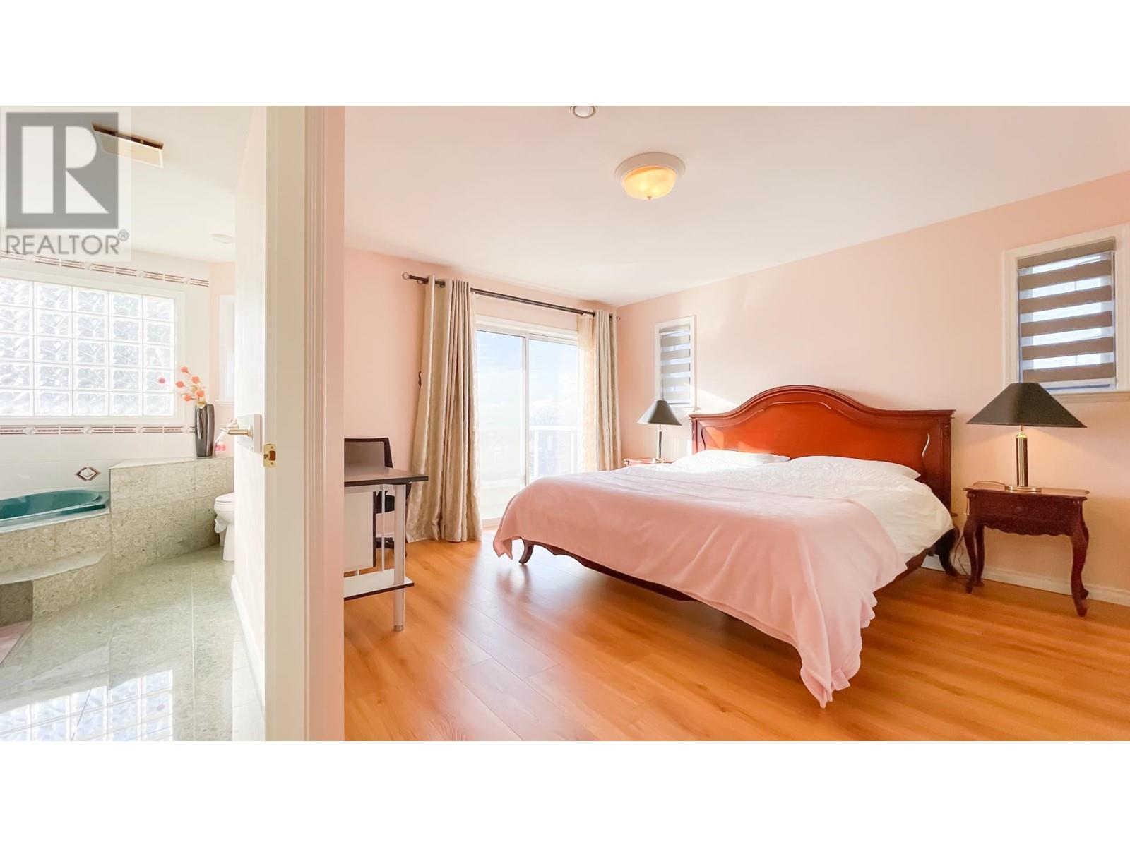 2056 SCARBORO AVENUE, Vancouver