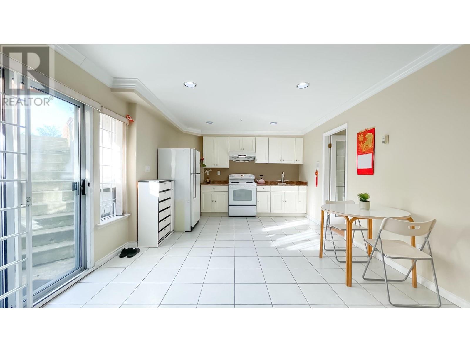 2056 SCARBORO AVENUE, Vancouver