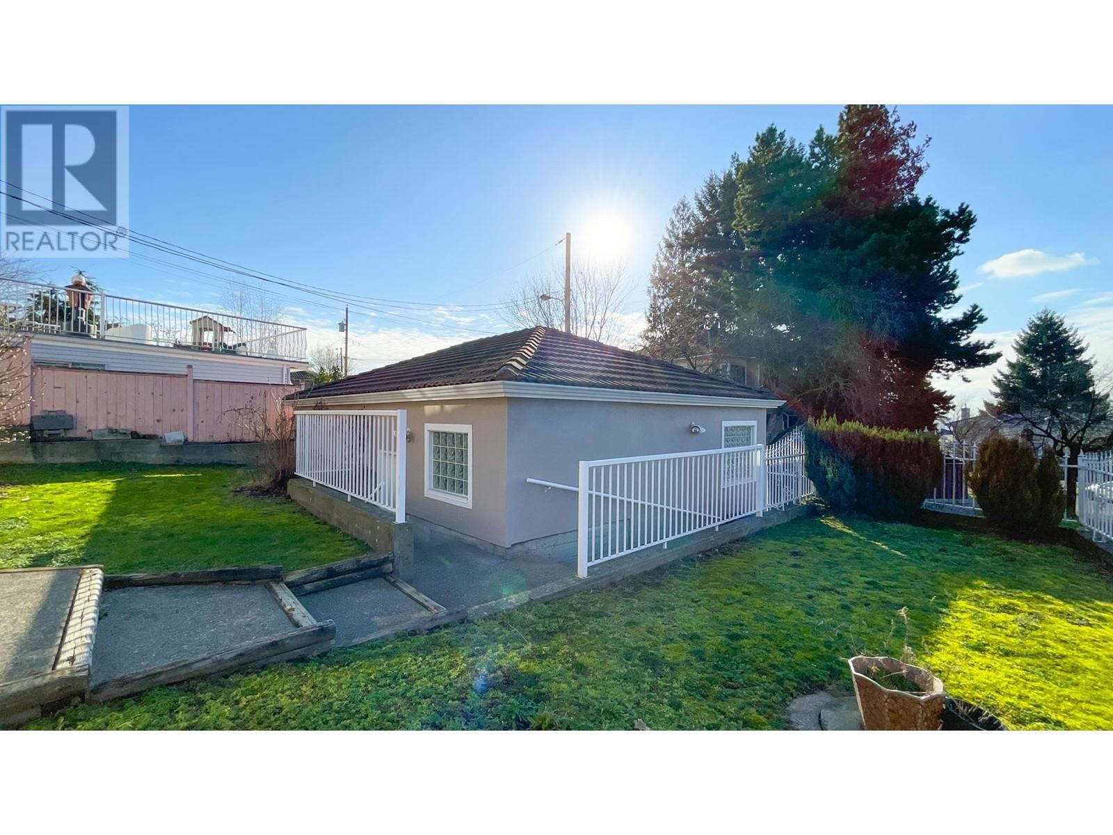 2056 SCARBORO AVENUE, Vancouver