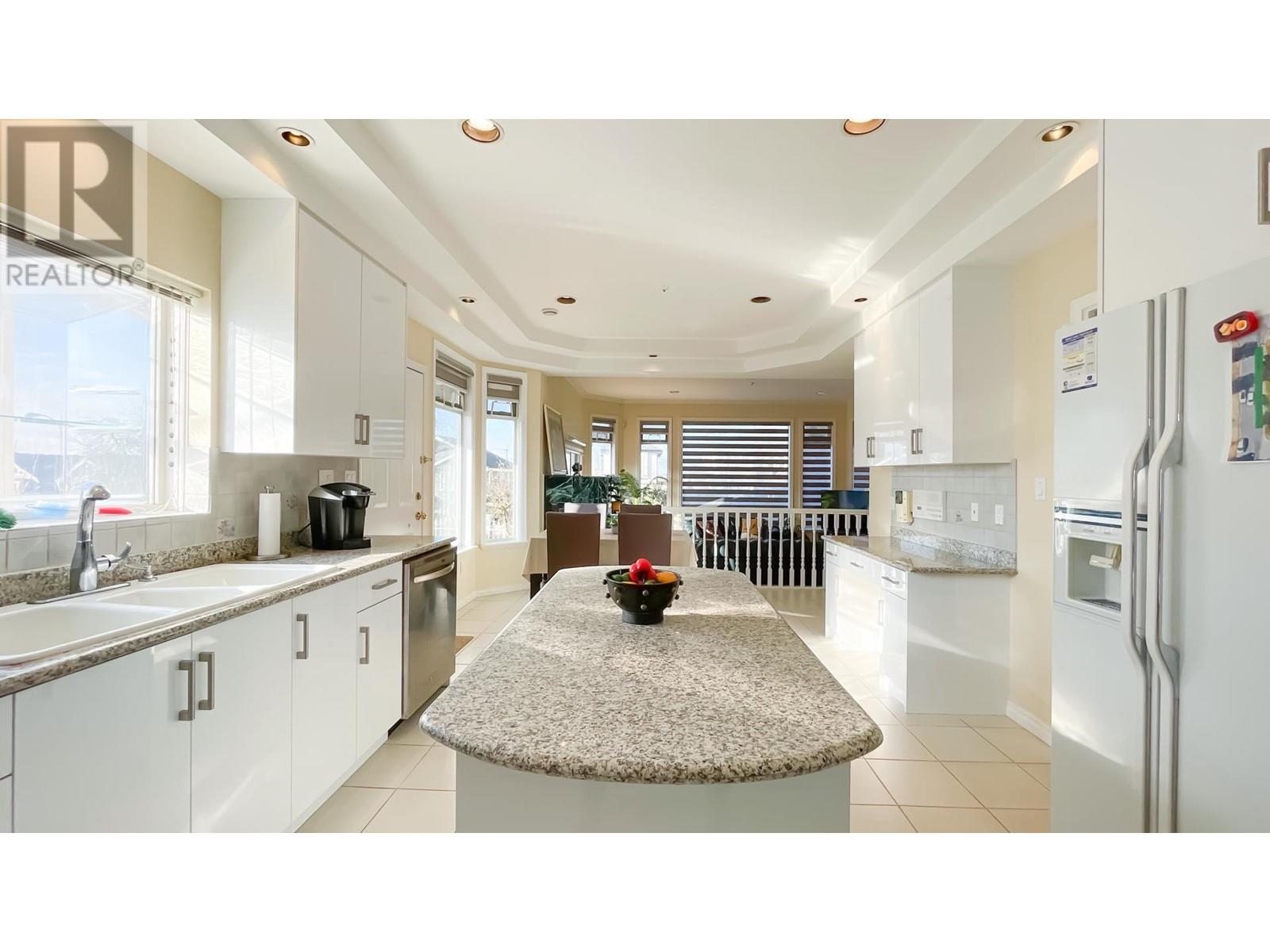 2056 SCARBORO AVENUE, Vancouver