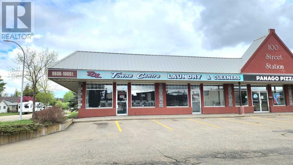 Photo 1 of 102 9606 100 Street, Grande Prairie AB