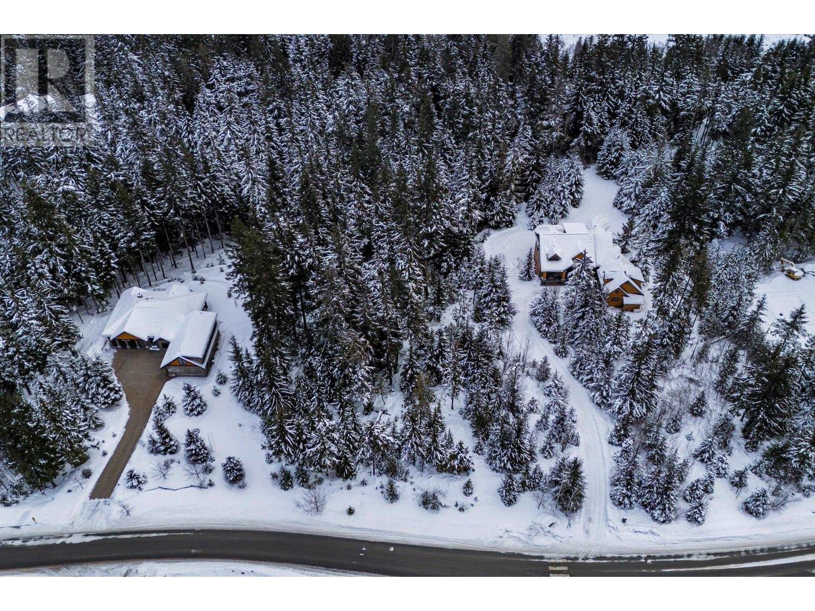 9024 RIVERSIDE DRIVE, Whistler real estate listing R2965276