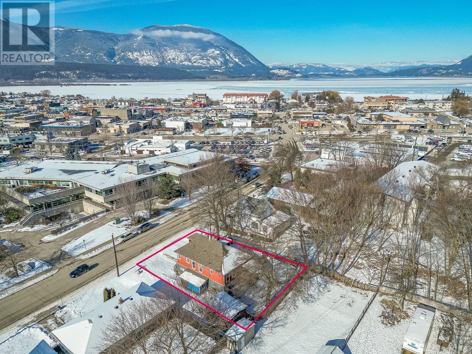 Photo 16 of 80 6 Street Ne, Salmon Arm BC