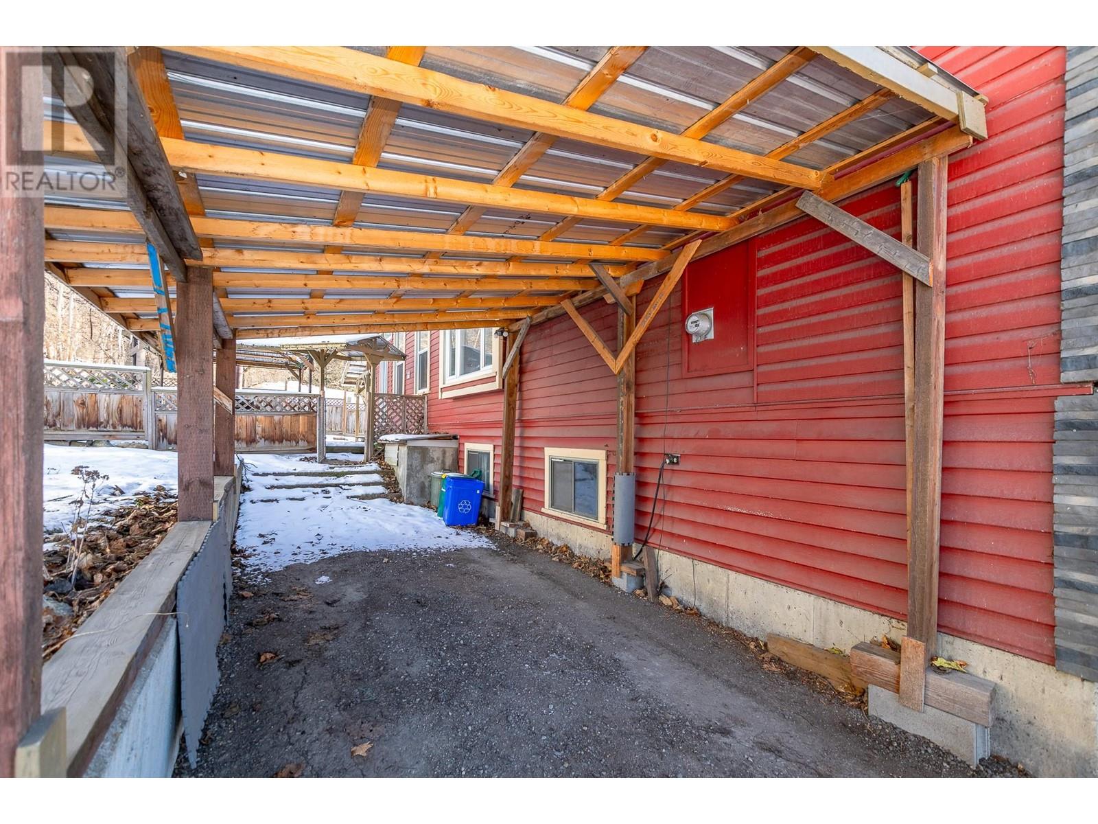 Photo 25 of 80 6 Street Ne, Salmon Arm BC