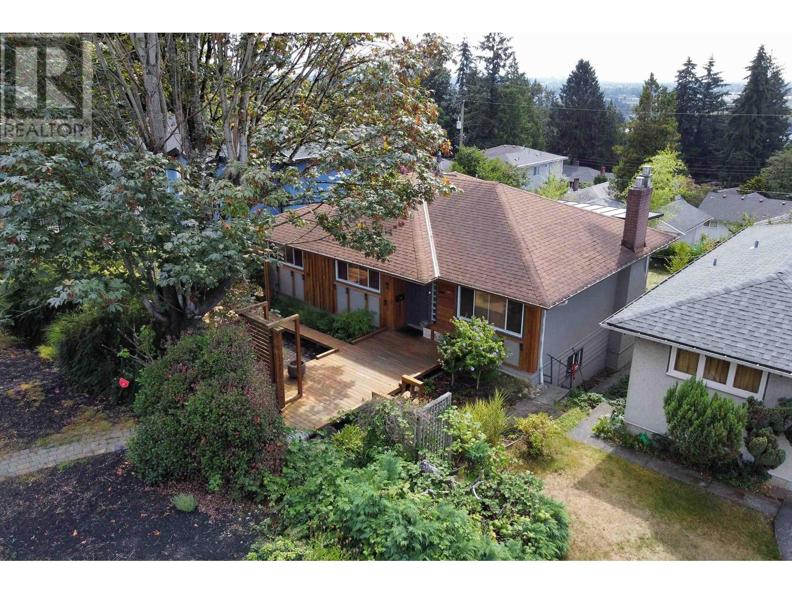 5668 EWART STREET, Burnaby