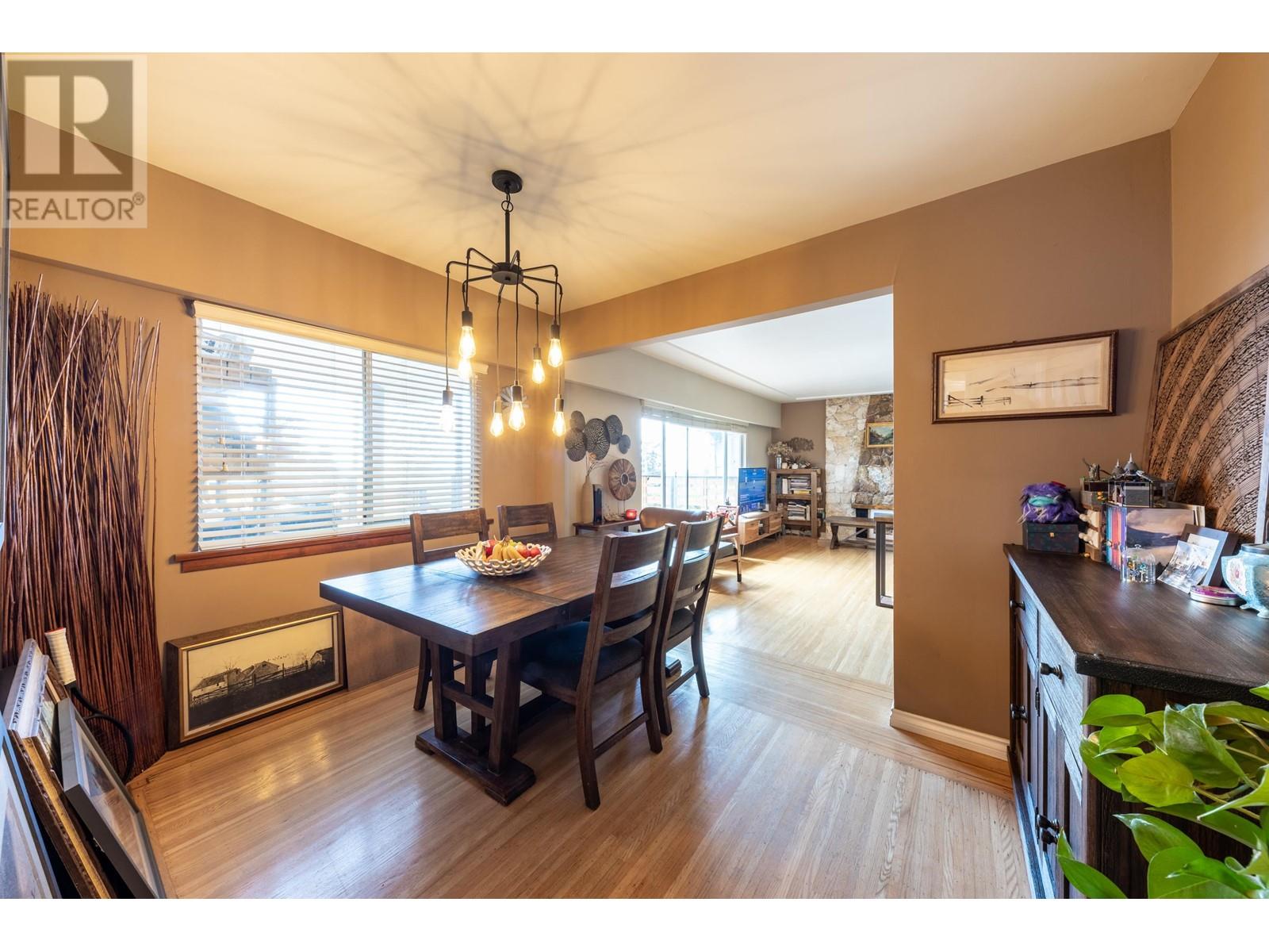 5668 EWART STREET, Burnaby