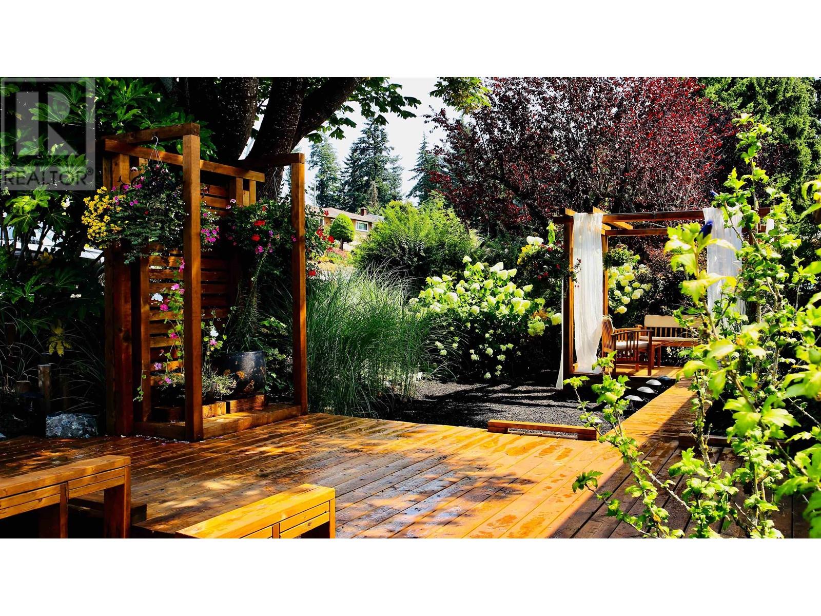 5668 EWART STREET, Burnaby