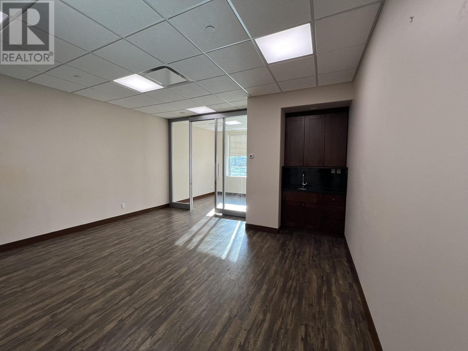 Photo 7 of 341 550 W Broadway, Vancouver BC