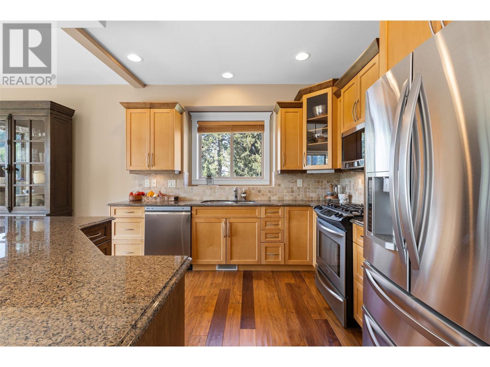  2967 McCulloch Road, Kelowna