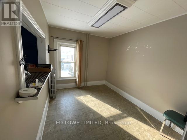 Photo 44 of 39 Poyntz Street, Penetanguishene ON