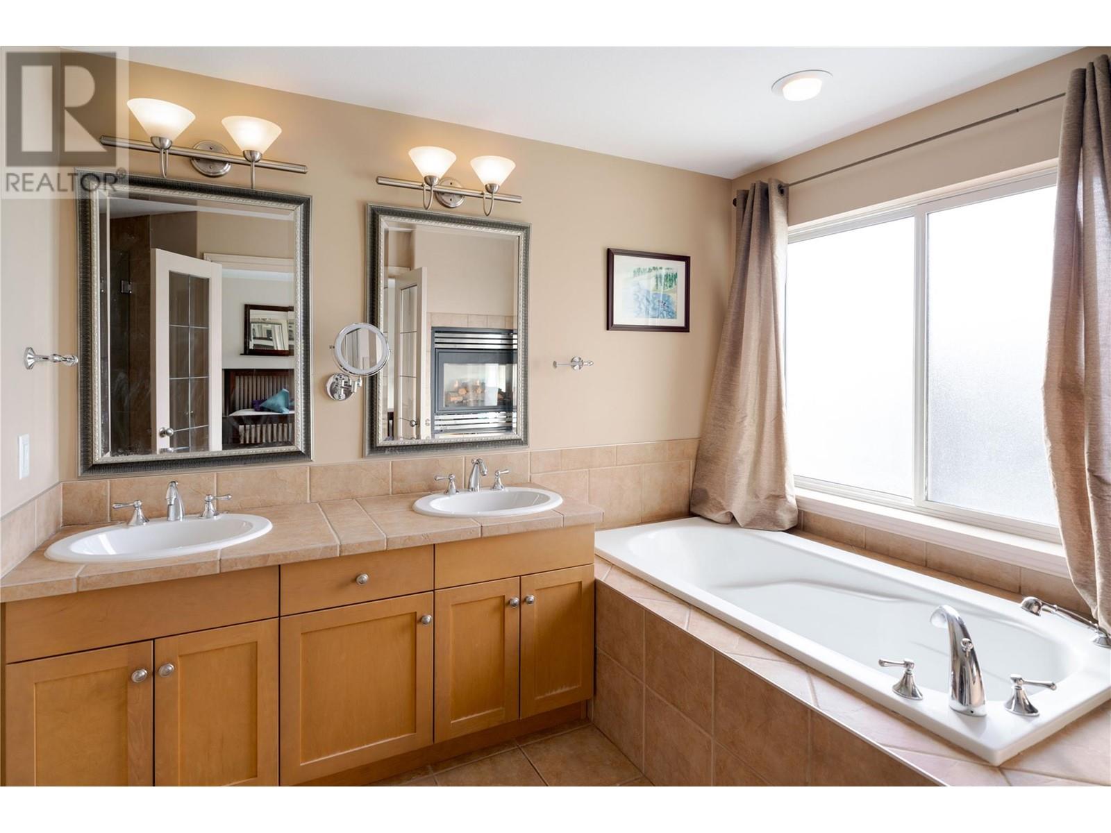  5375 Ptarmigan Street, Kelowna
