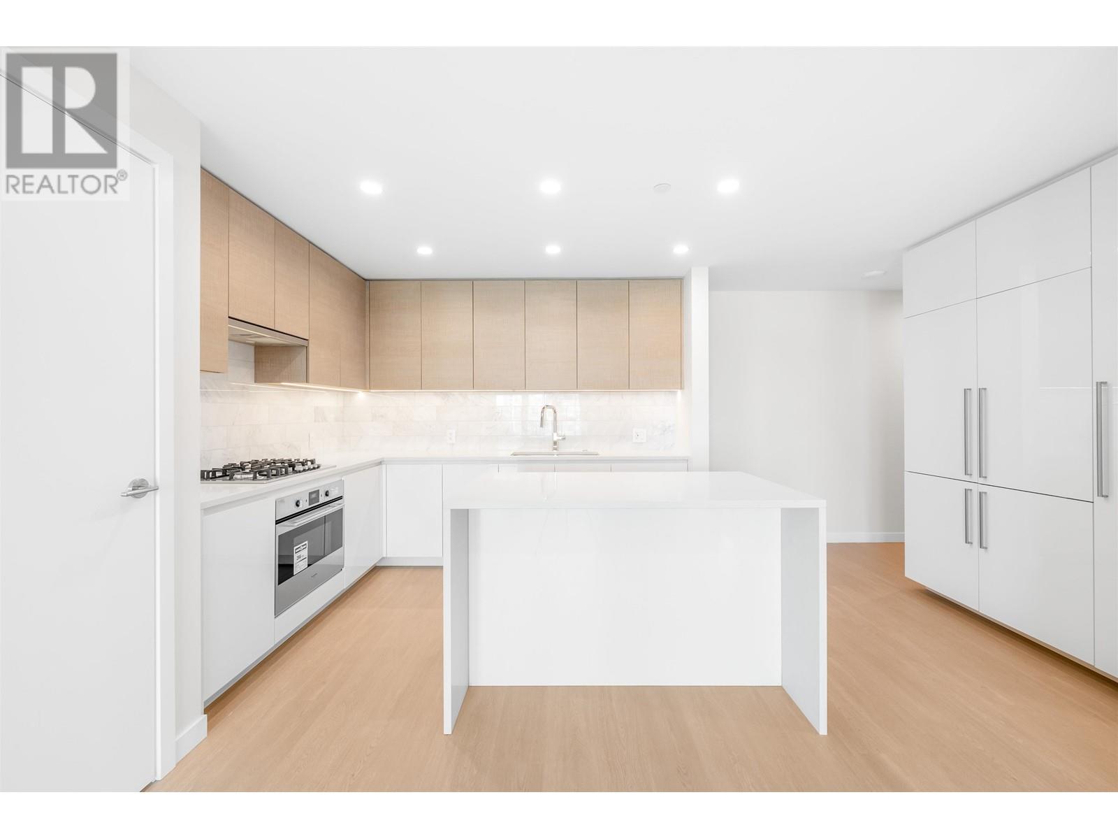 1106 4168 LOUGHEED HIGHWAY, Burnaby