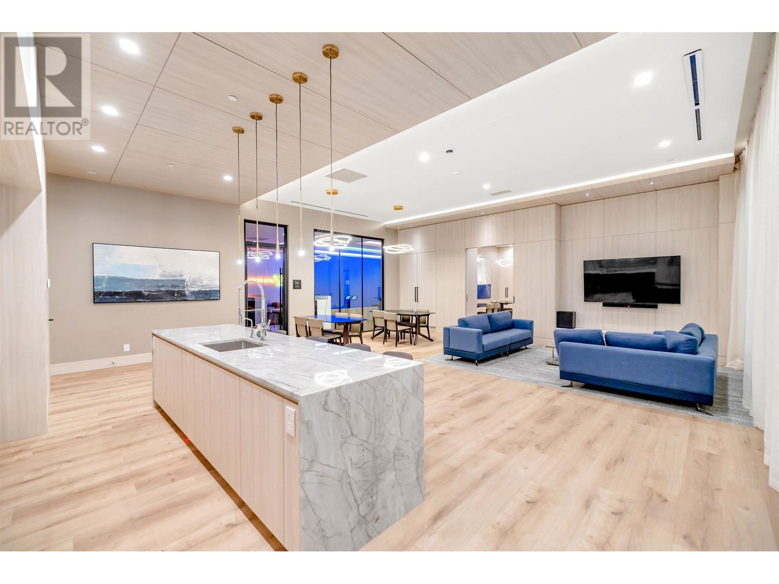 1106 4168 LOUGHEED HIGHWAY, Burnaby