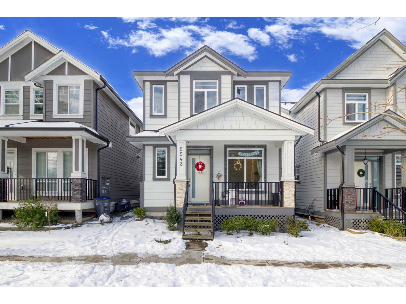 Photo 1 of 2543 168 Street, Surrey BC